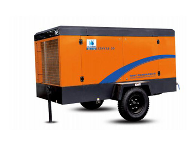 中型移動(dong)螺杆空壓(ya)機中高風(fēng)壓系列